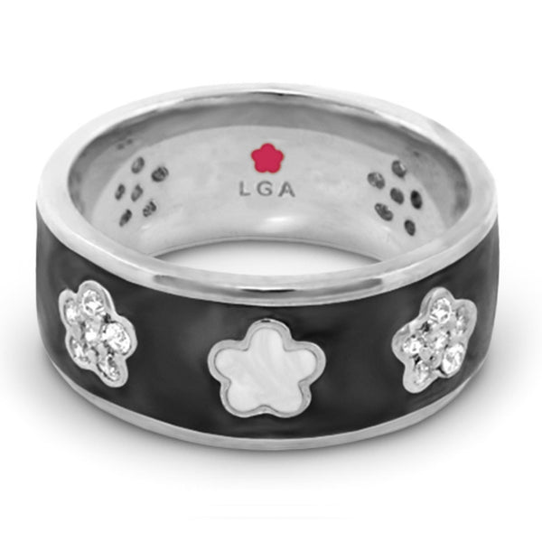 Daisy Love Band Ring — Pavé & Enamel Flowers