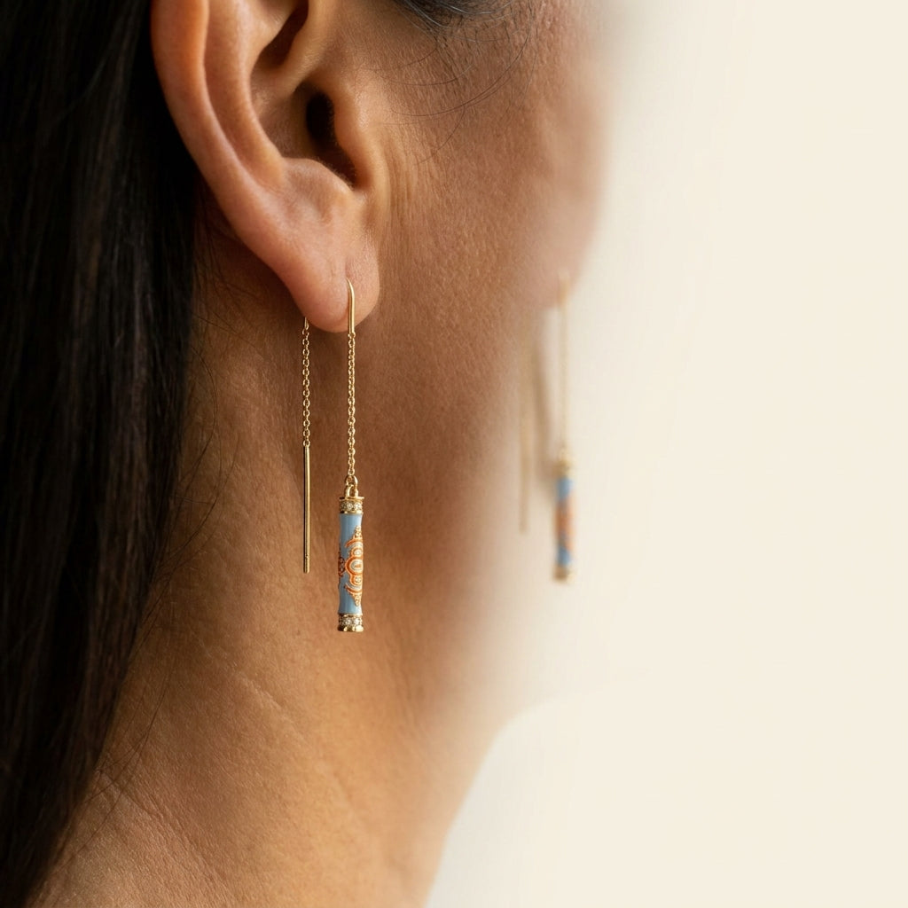 Petit Gateau Earrings worn