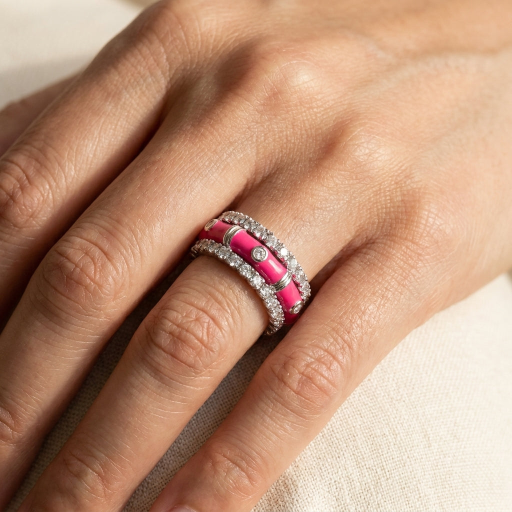 Tiny Dots Ring Set worn