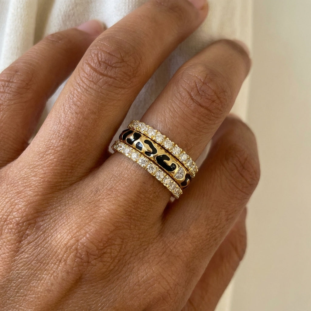 Sweet Leopard Ring Set worn