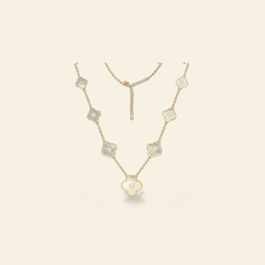 Fun Clover 16" Daisy Necklace