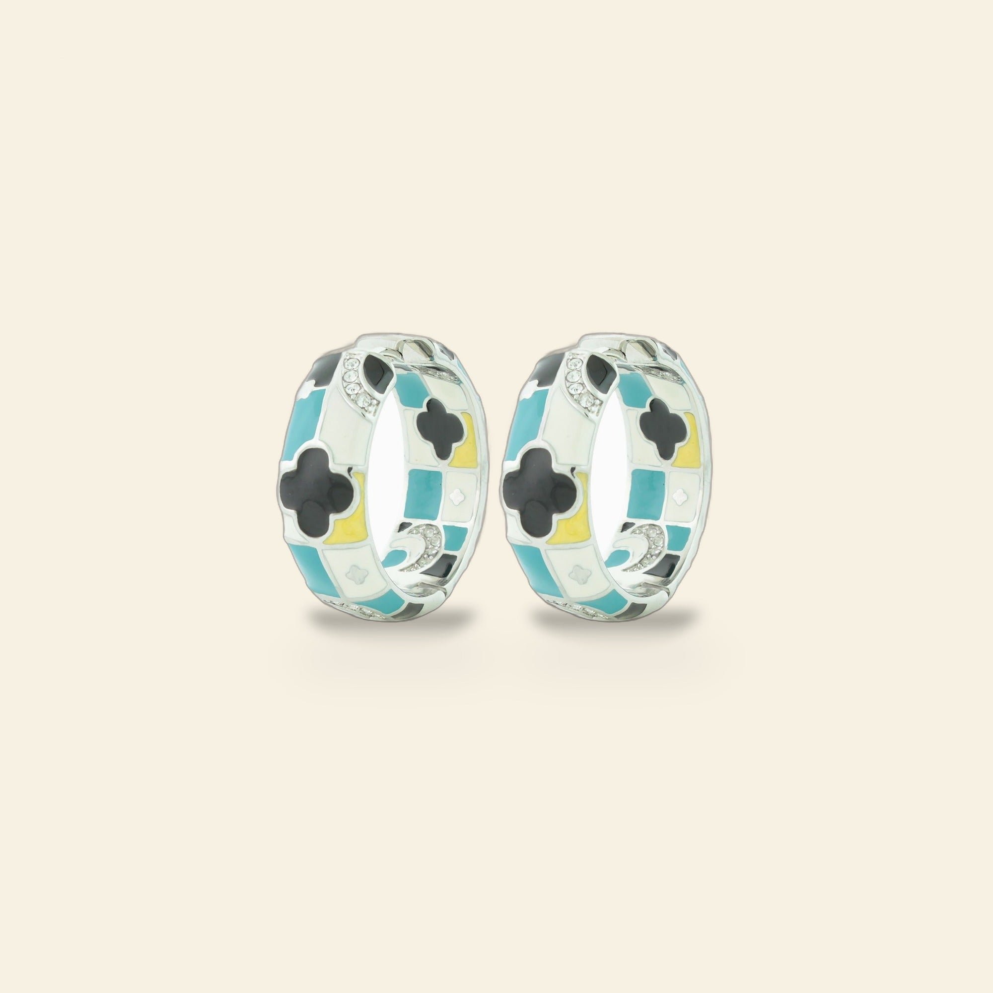 Fun Clover Earring