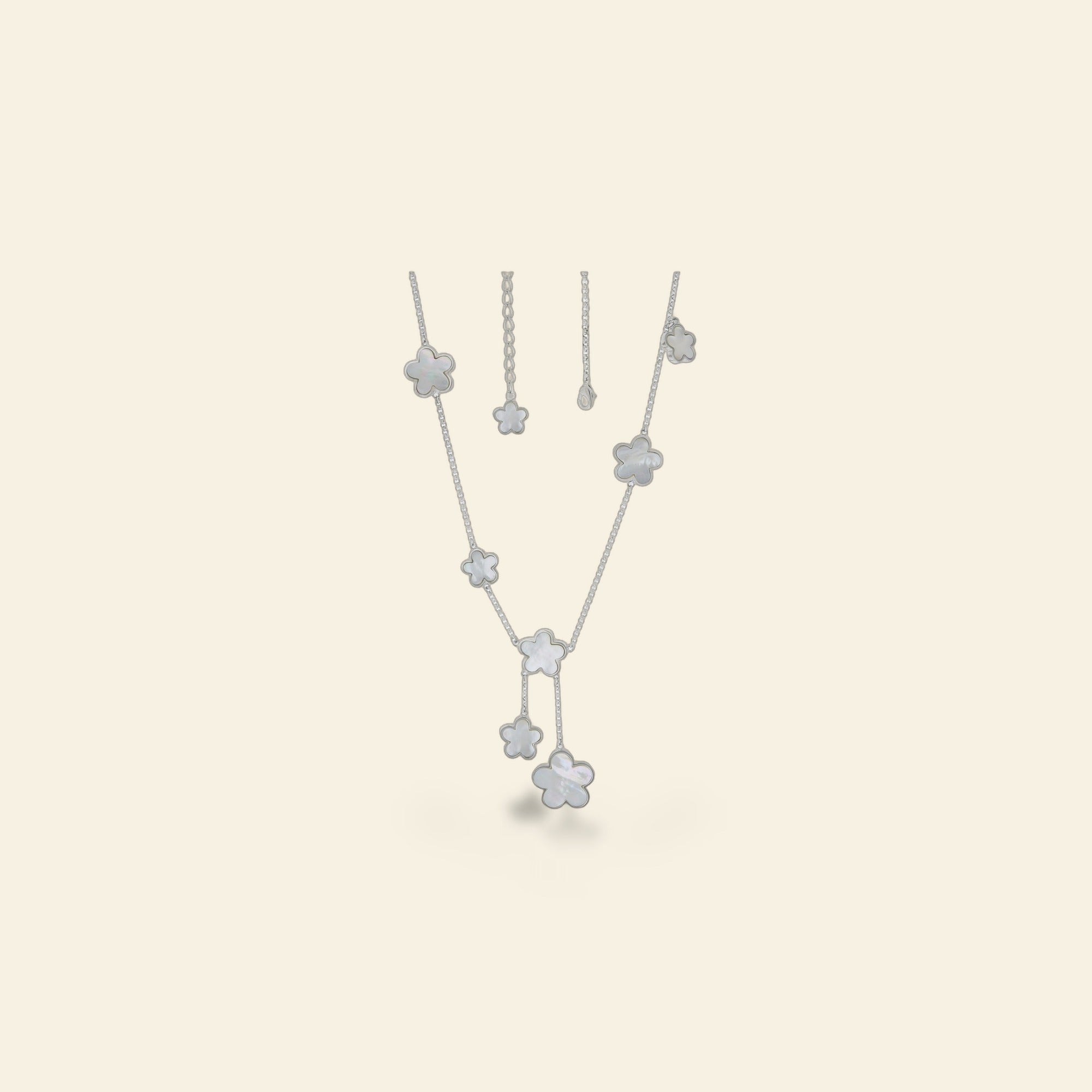 Daisy Love Gemstone Necklace