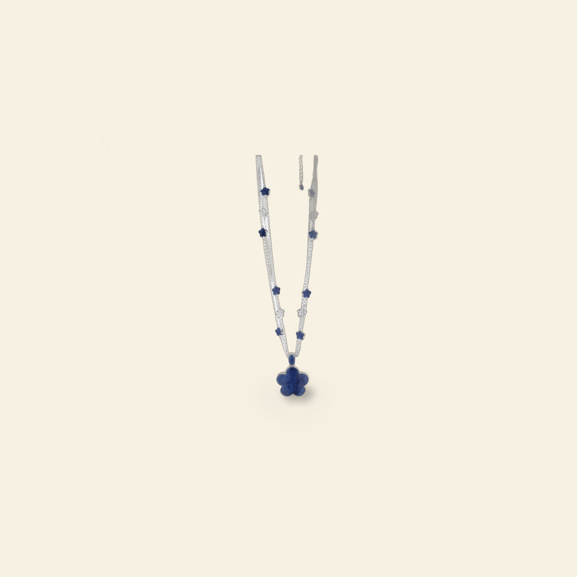 Daisy Pendant Necklace